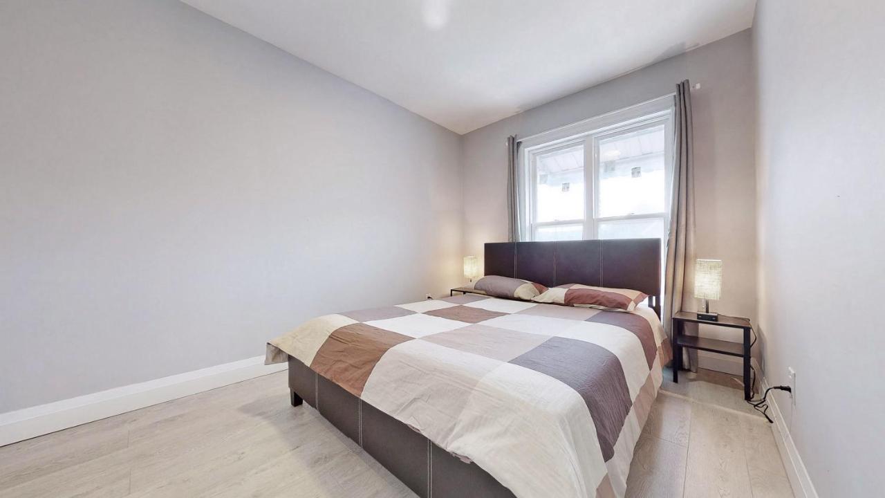 Three Bedroom In Hamilton Bagian luar foto